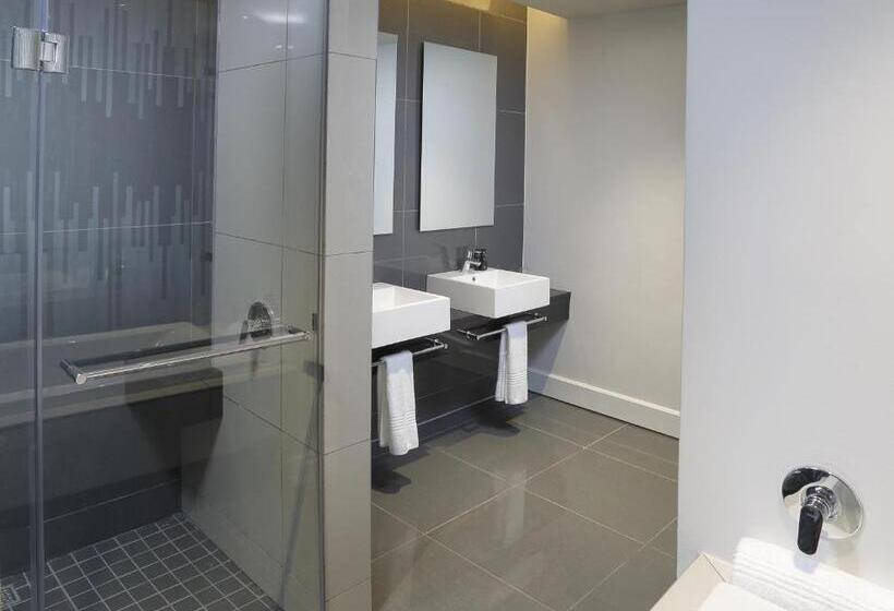 带2个卧室的公寓, The Capital Menlyn Maine