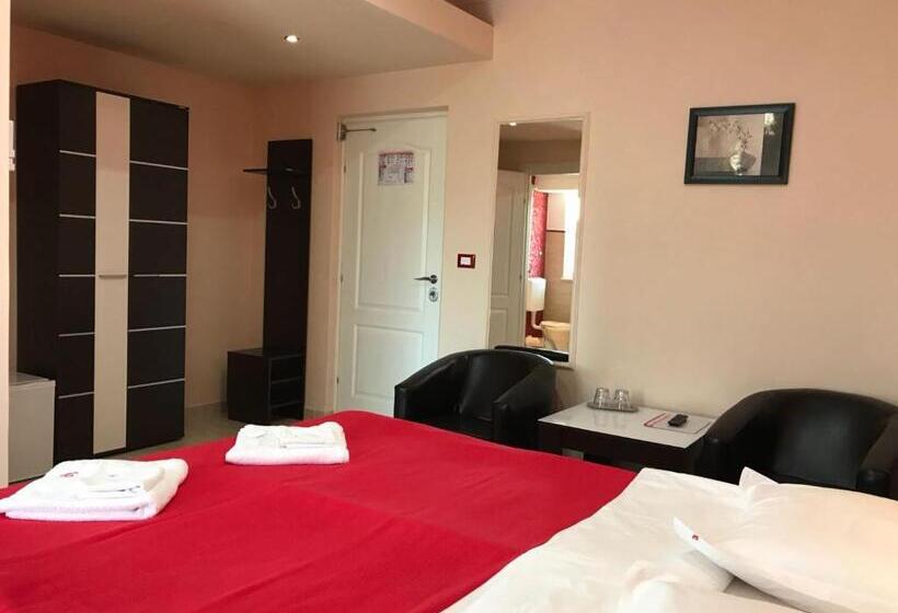 标准间, Vila Diamond