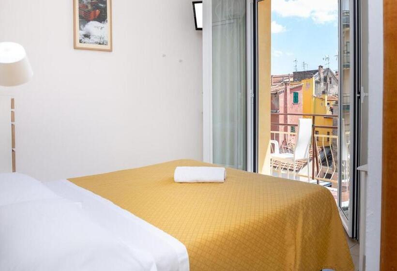 エコノミールーム, Villa Lina