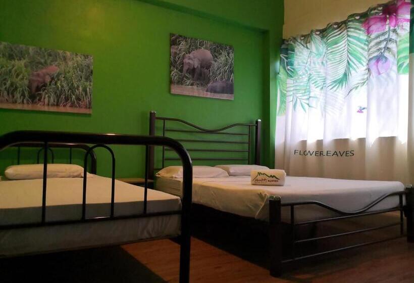 غرفة قياسية ثلاثية, Akinabalu Youth Hostel