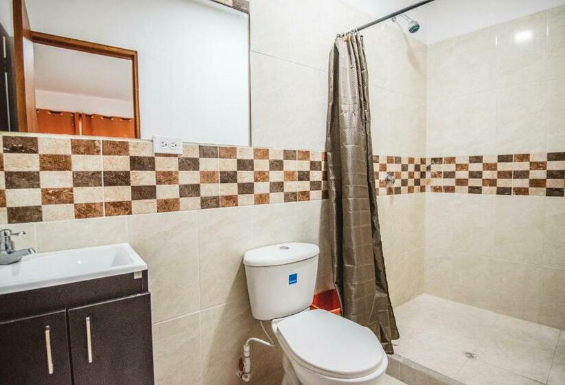 اتاق استاندارد با تخت بزرگ, The Rock House Eco