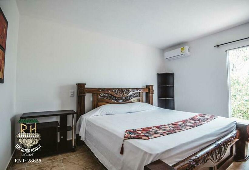 اتاق استاندارد با تخت بزرگ, The Rock House Eco