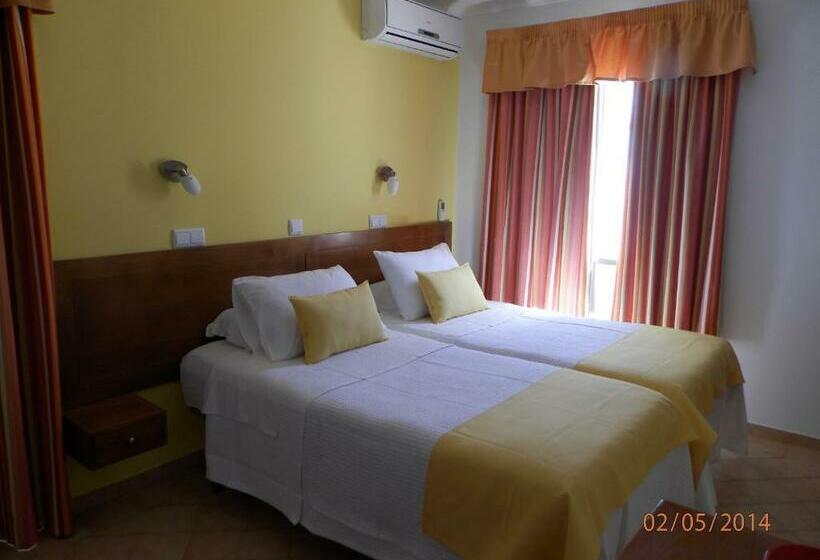 스탠다드 발코니 룸 바다 전망, Frentomar