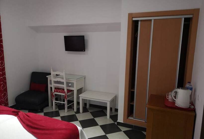 海景标准间带阳台, Frentomar