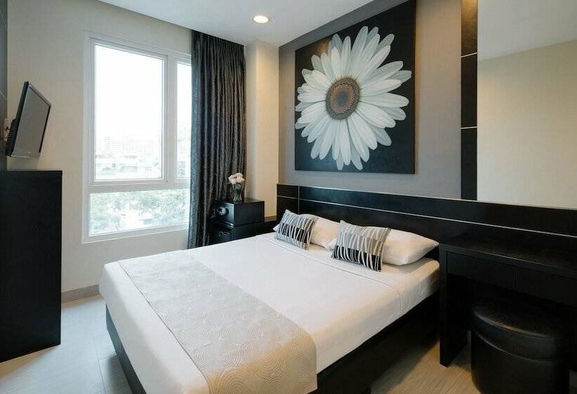 اتاق سوپریور, 81 Changi