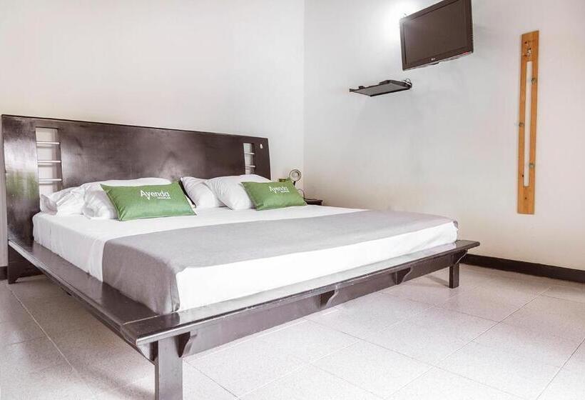 Стандартный Номер Кровать Кинг, Ayenda 1257 Premium Real