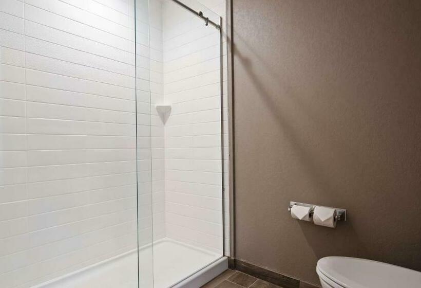 标准间, Spark By Hilton Erie