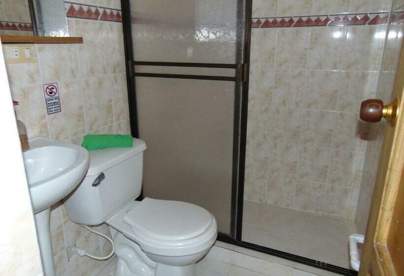 Habitación Cuádruple Estándar, Casa Campestre La Colombiana