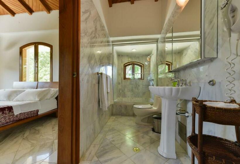Полулюкс, Casa Las Palmas Hotel Boutique