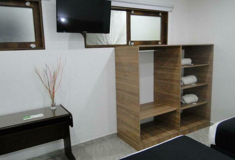 스탠다드 트리플 룸, Esmeralda Plaza