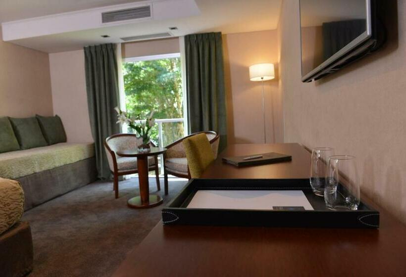 Номер Стандарт Трехместный, Falls Iguazú Hotel & Spa