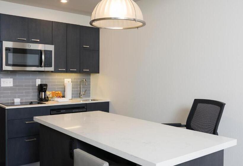 إستوديو قياسى, Hyatt House Austin/downtown