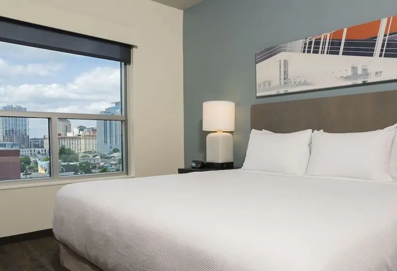 キングサイズベッドのスイートルーム, Hyatt House Austin/downtown