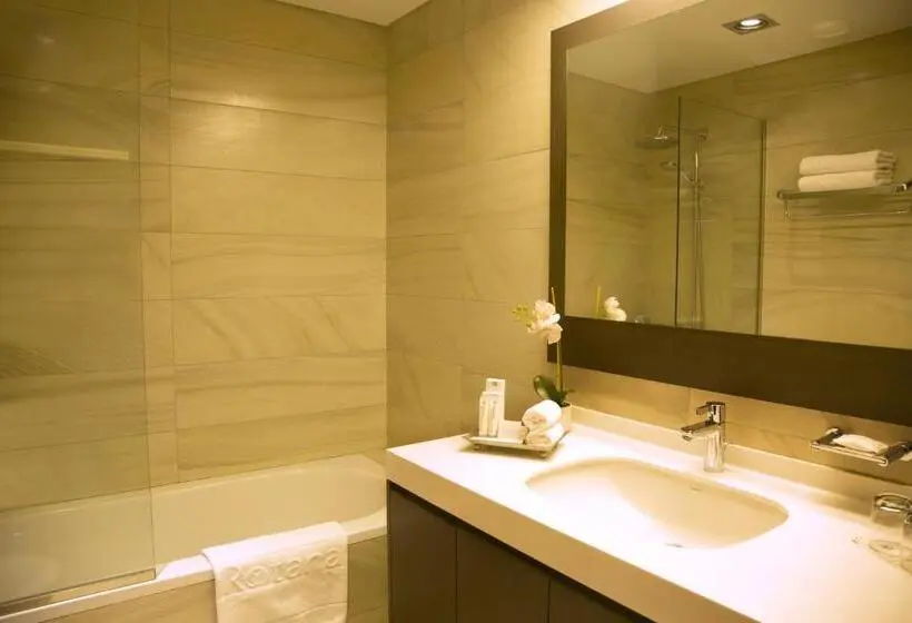 سوئیت پرزیدنت, Kin Plaza Arjaan By Rotana