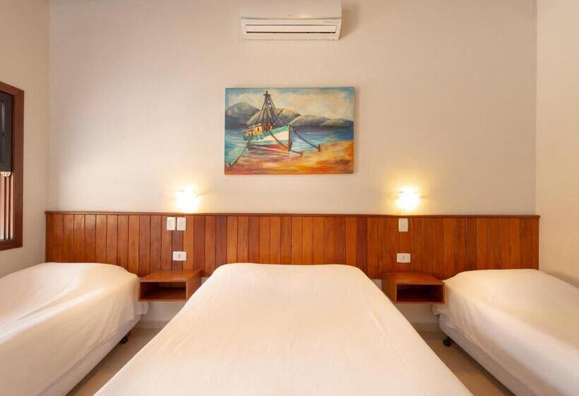 غرفة ديلوكس رباعية, Pousada Perequê