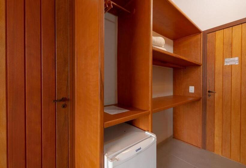 غرفة ديلوكس ثلاثية, Pousada Perequê