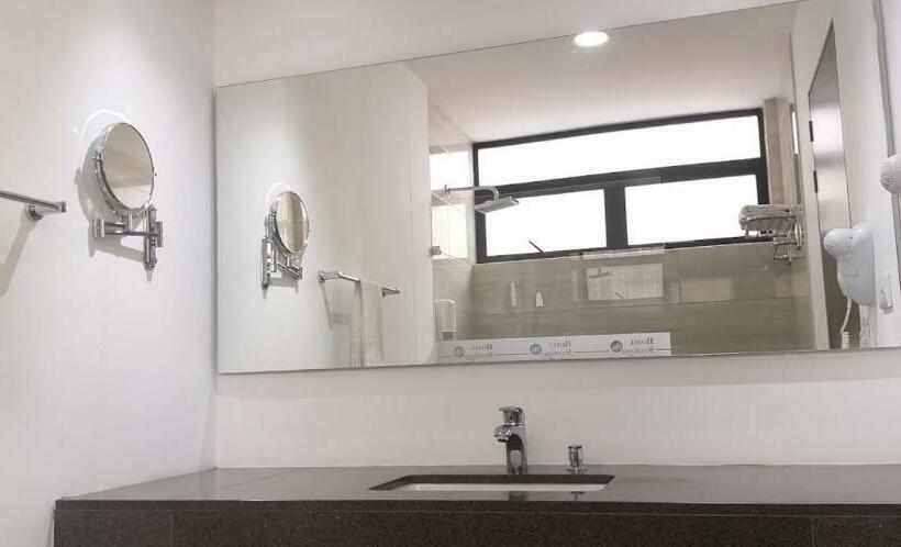 Номер Стандарт Трехместный, Santiago De Arma