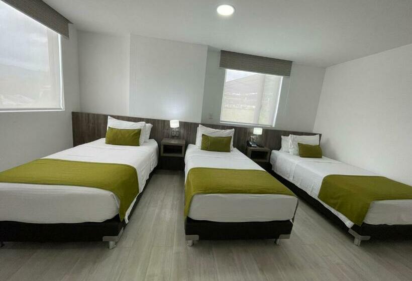 Номер Стандарт Трехместный, Santiago De Arma