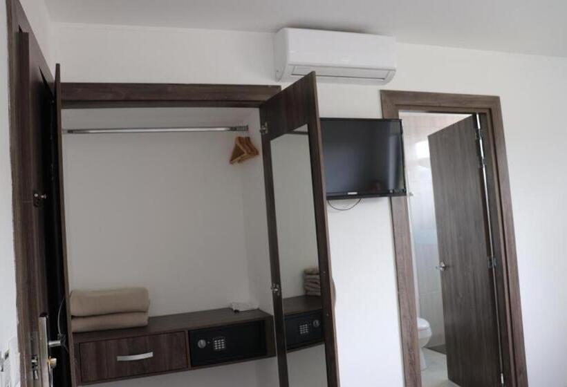 Номер Стандарт Индивидуальный, Santiago De Arma