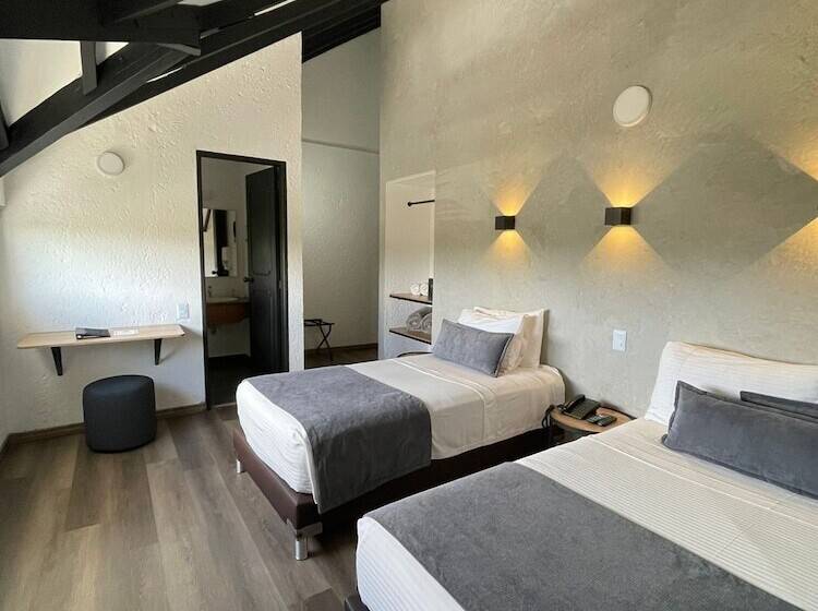 Номер Стандарт, Santiago De Arma