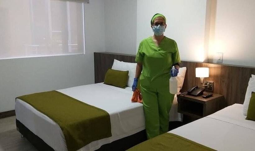 Номер Стандарт Трехместный, Santiago De Arma