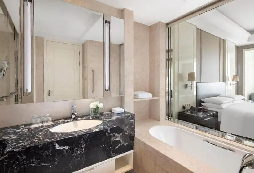 キングサイズベッドのデラックスルーム, Zhejiang Taizhou Marriott