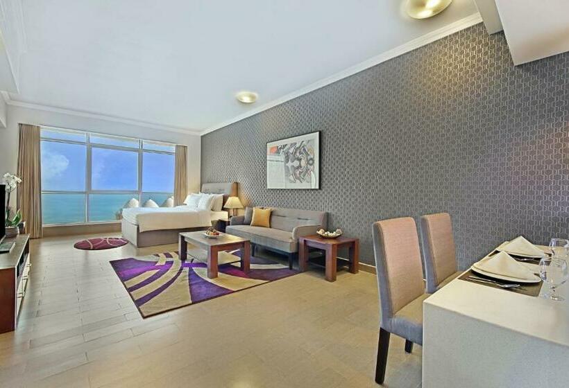 استوديو إدارى, The Curve