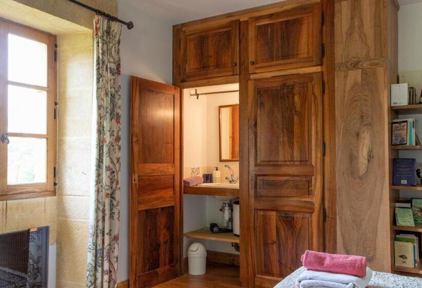 غرفة ديلوكس, Chambre D'hôtes La Rossillonie