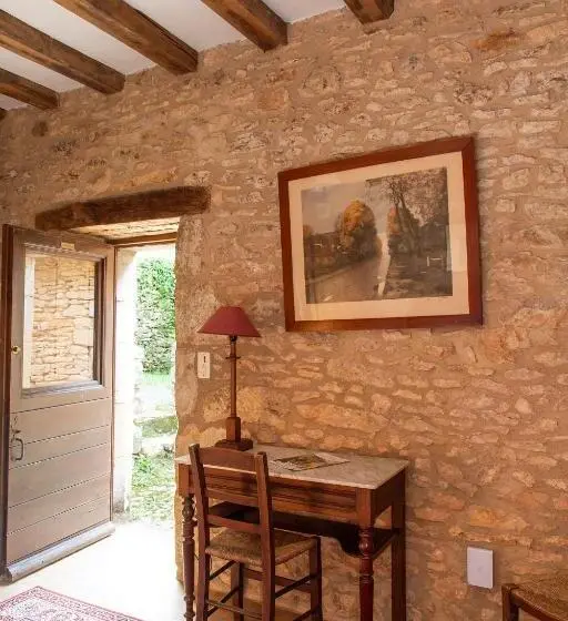 Deluxe-sviitti, Chambre D'hôtes La Rossillonie