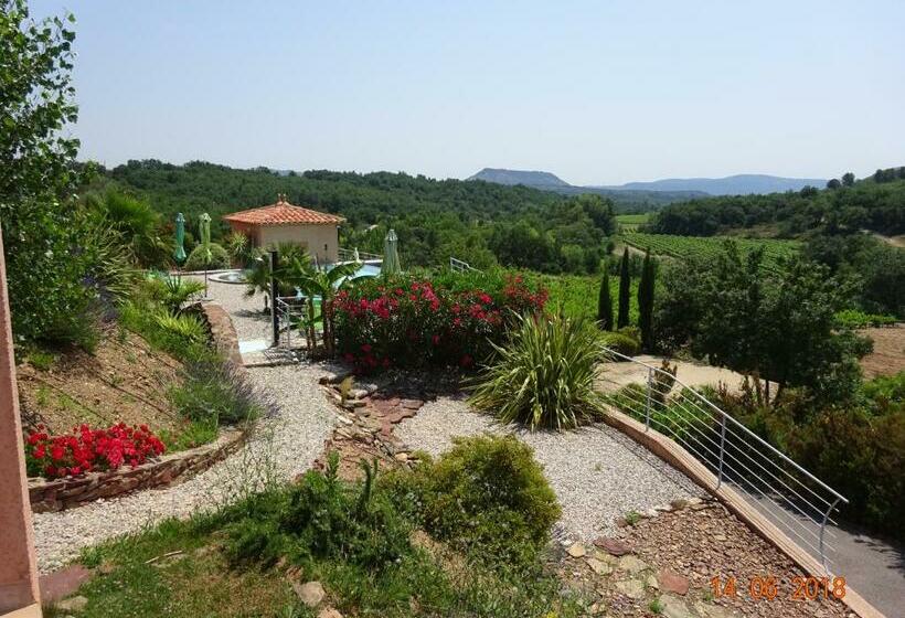 غرفة قياسية, Domaine De Flo