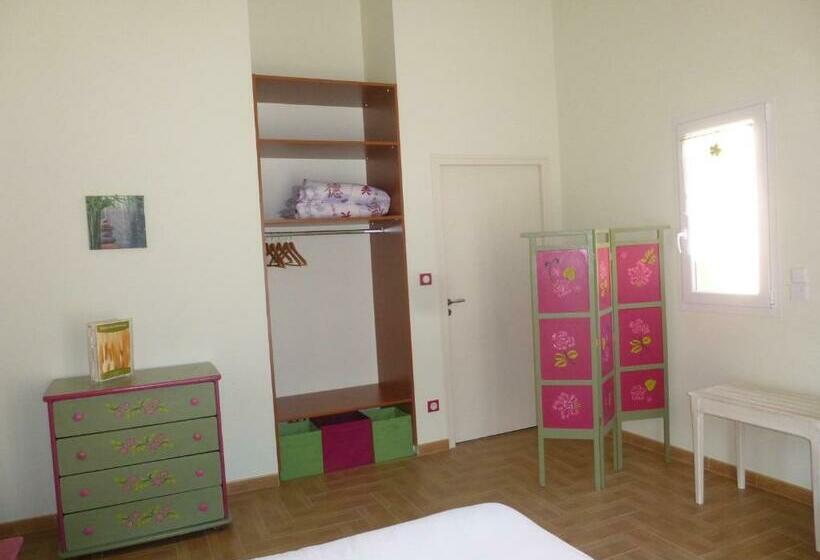 غرفة قياسية, Domaine De Flo