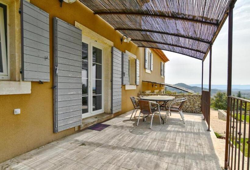 Дом 2 Спальни, Les Grenadiers De Saint Sat