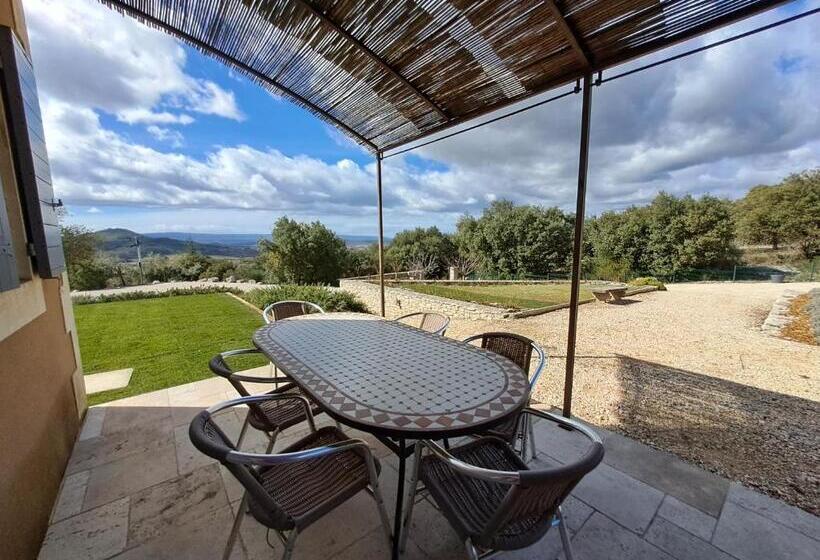 Дом 2 Спальни, Les Grenadiers De Saint Sat