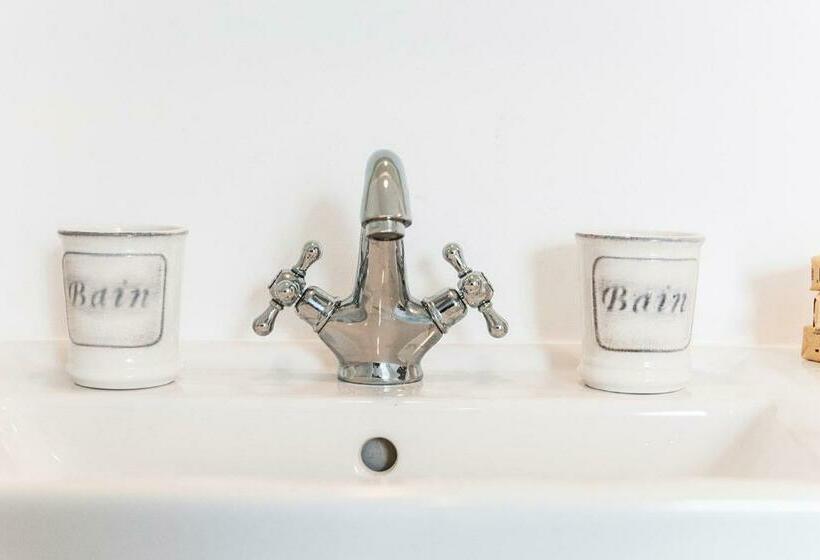 جناح ديلوكس سرير كينج, D'un Jour à L'autre