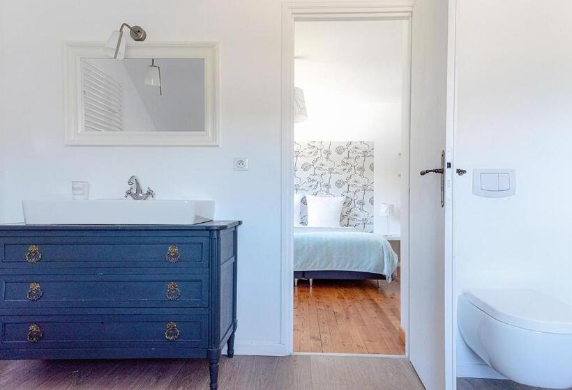 جناح ديلوكس سرير كينج, D'un Jour à L'autre