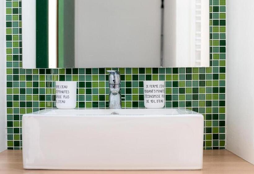 غرفة قياسية, D'un Jour à L'autre