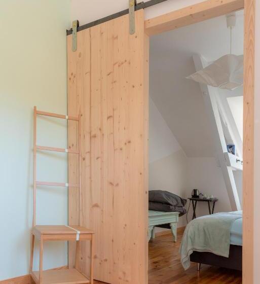 غرفة قياسية, D'un Jour à L'autre