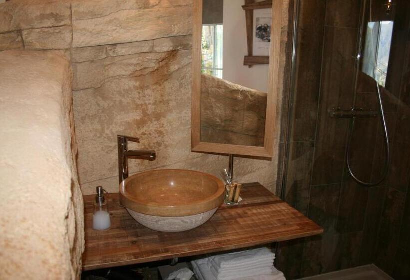 Номер Deluxe, La Demeure Insoupconnée