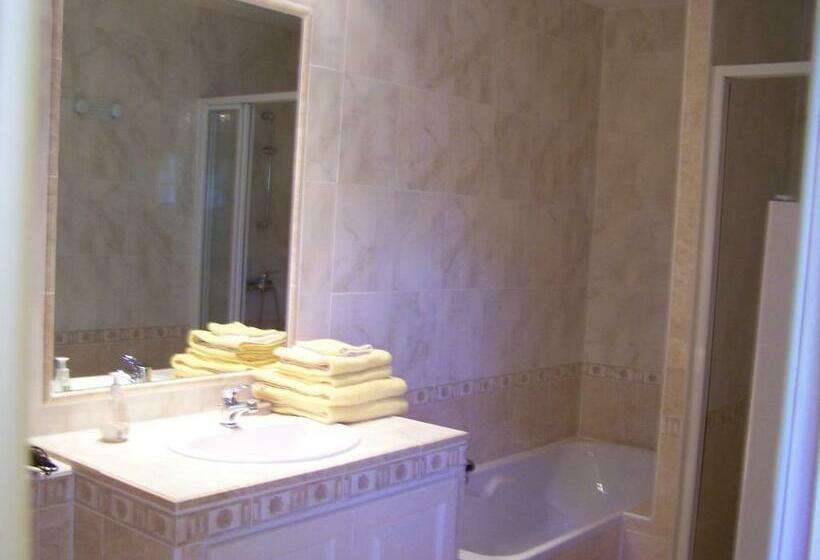 חדר סטנדרט, Les Cigales