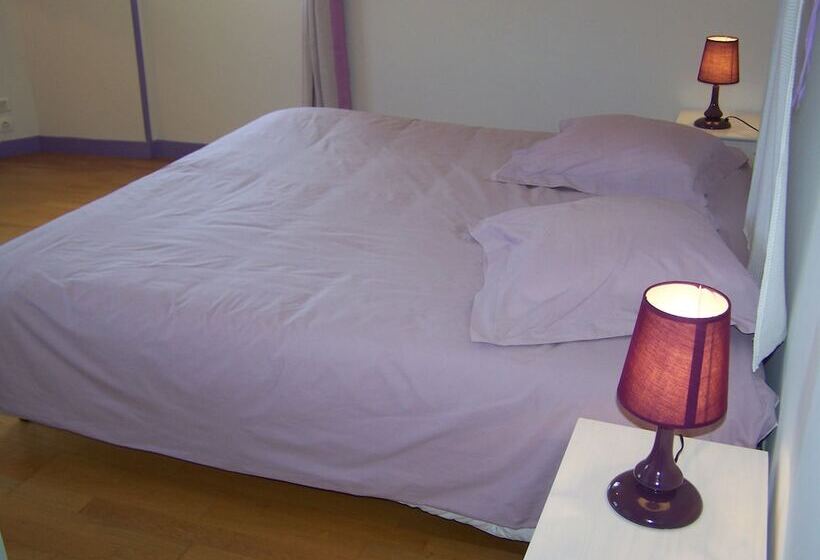 标准间, Les Cigales