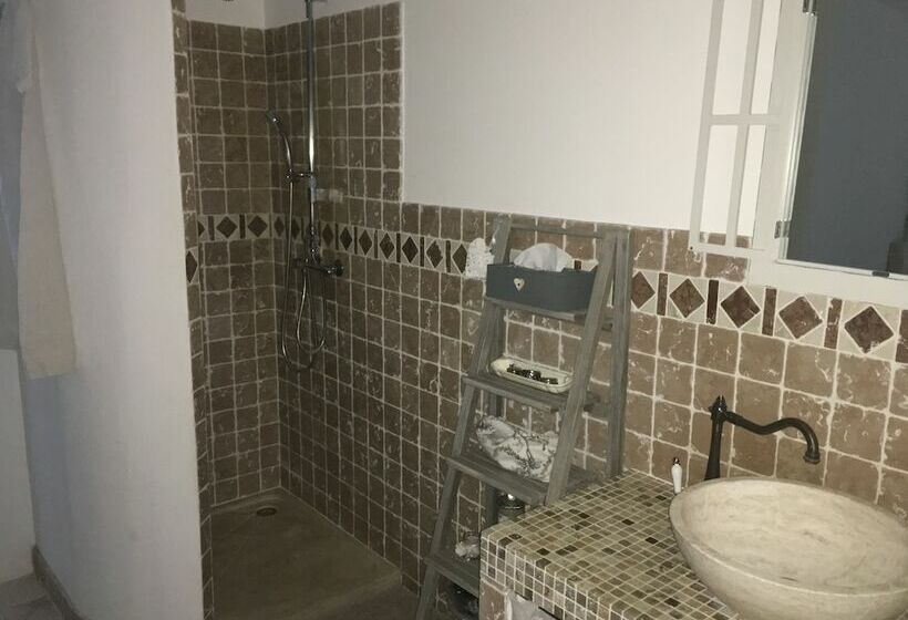 غرفة كومفورت, Mas De Peycavier