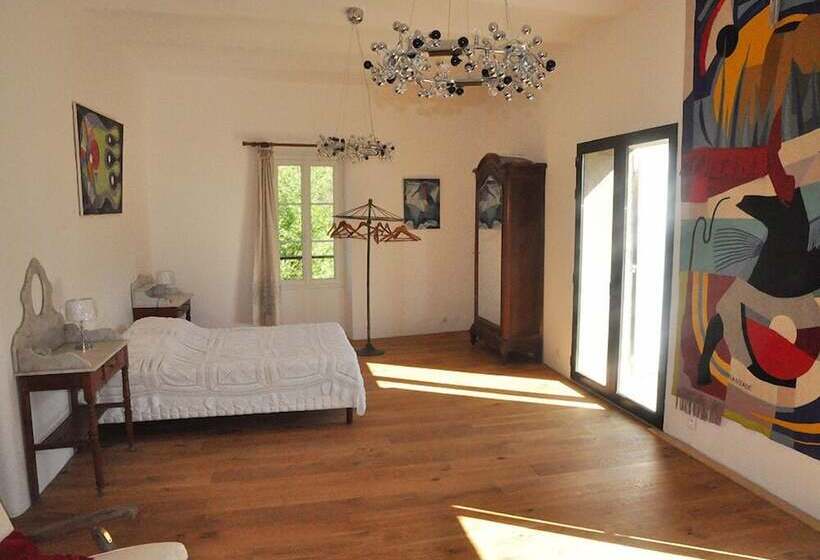 חדר סטנדרט, Pavillon De Beauregard