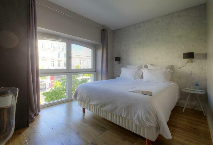 Номер Стандарт, 21, Foch