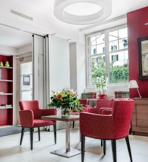 غرفة قياسية, Café Du Trinquet