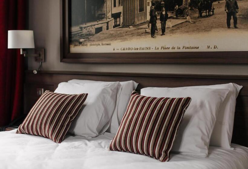 غرفة قياسية, Café Du Trinquet