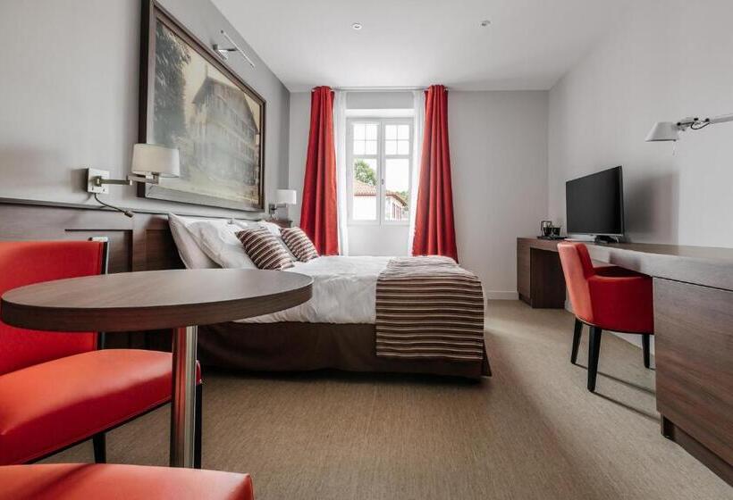 غرفة ديلوكس, Café Du Trinquet