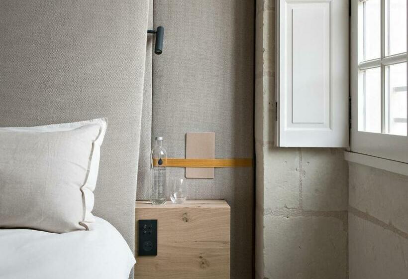 スタンダードルーム, Fontevraud L Ermitage