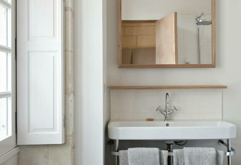 スイート, Fontevraud L Ermitage