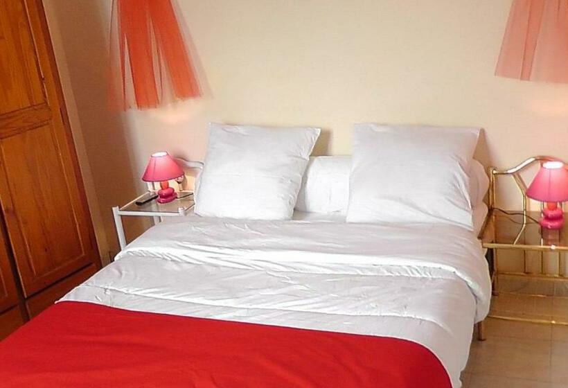 اتاق استاندارد, Hôtel De La Renaissance