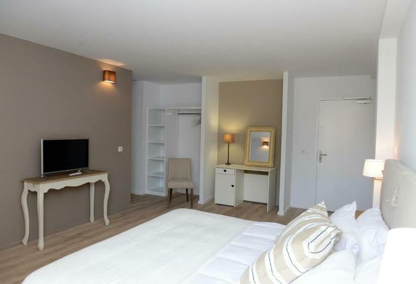 غرفة ديلوكس ثلاثية, Hôtel & Spa Harretchea, Côte Basque